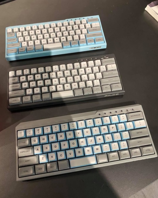 Filco Majestouch Minila R Convertible Bluetooth 60 Keyboard, Computers