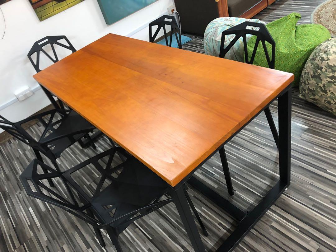 Great Quality Solid Wood Dinning Table Furniture Tables Chairs On Carousell
