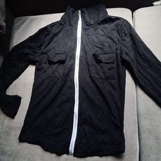 (Category: ) located in . Submitted by weyniii (Listing ID 1045682381, Image 1). Description: .