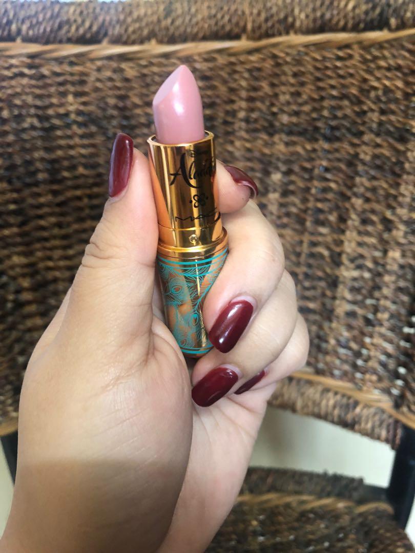 aladdin lipstick