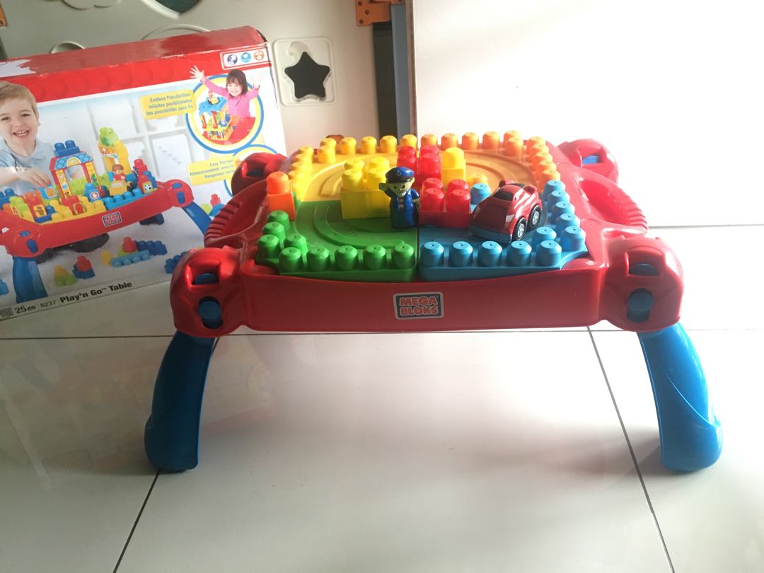 Mega bloks play n go table sales