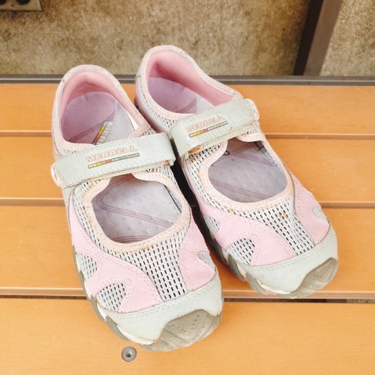 Merrell Sandals Qform Aircushion, Fashion, Sneakers on Carousell