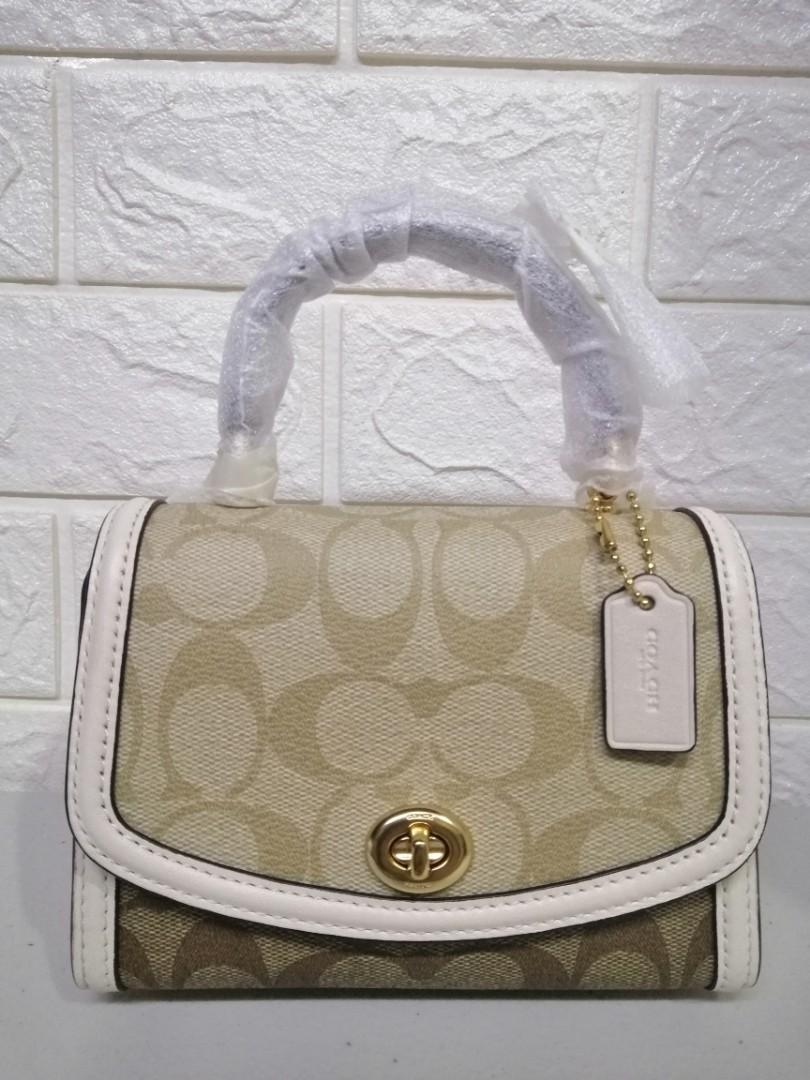 Micro Tilly Top Handle In Blocked Signature Canvas