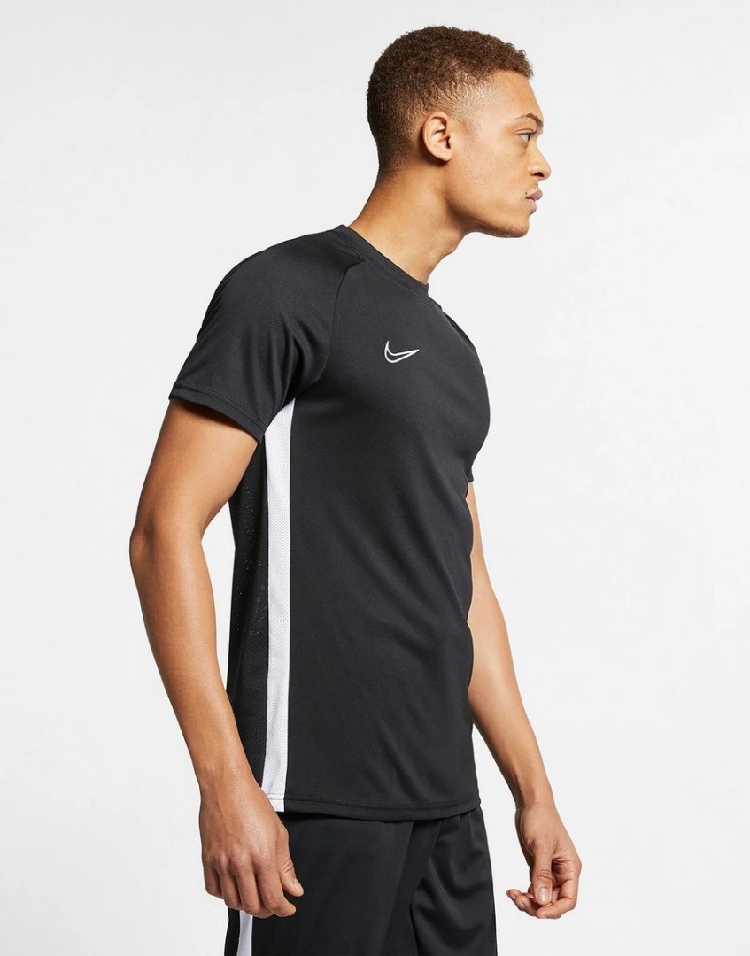 Dri fit sale shirts academy