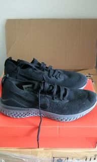 (Category: ) located in . Submitted by snkrjnk (Listing ID 1045658032, Image 1). Description: .