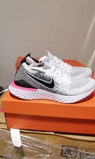 (Category: ) located in . Submitted by snkrjnk (Listing ID 1045660162, Image 1). Description: .