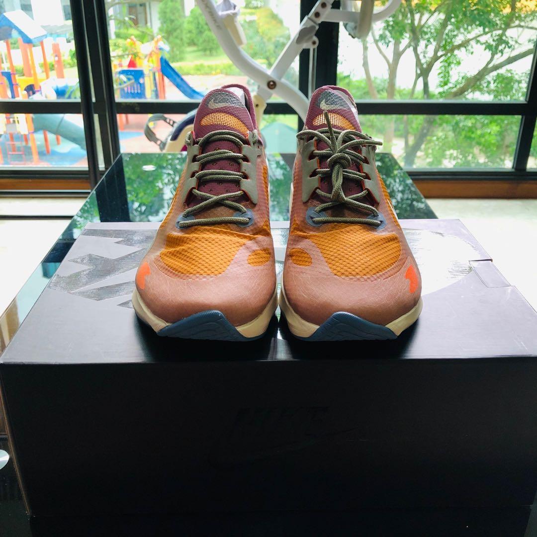 Nike vapor street sales peg on feet