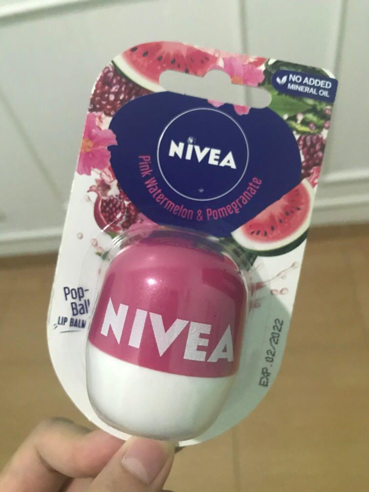 Nivea Lip Balm Kesehatan Kecantikan Kulit Sabun Tubuh Di Carousell nivea-lip-balm-kesehatan-kecantikan-kulit-sabun-tubuh-di-carousell