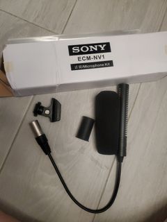 （分類：）位於 。 由 carmancat 提交（商品編號 1045679134，圖片 1）。簡介： 。