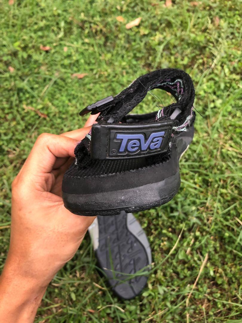 teva usa sandal, Men's Fashion, Footwear, Flipflops and Slides on Carousell