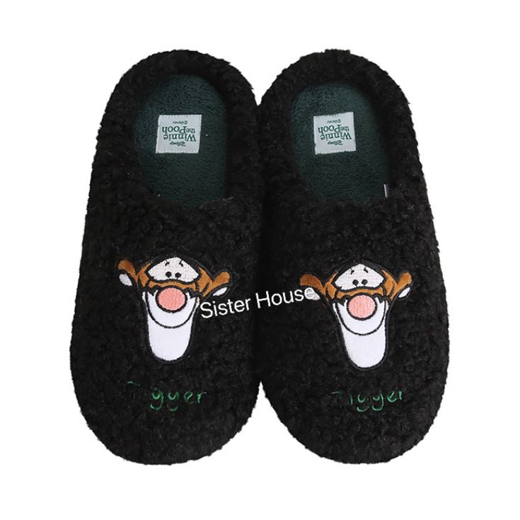 winnie the pooh house slippers