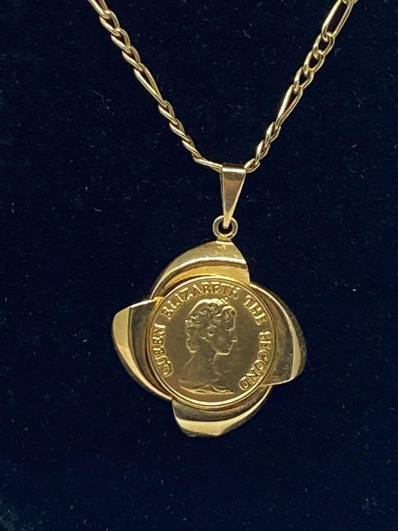 Queen elizabeth pendant meaning shop