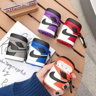 nike apple airpods case