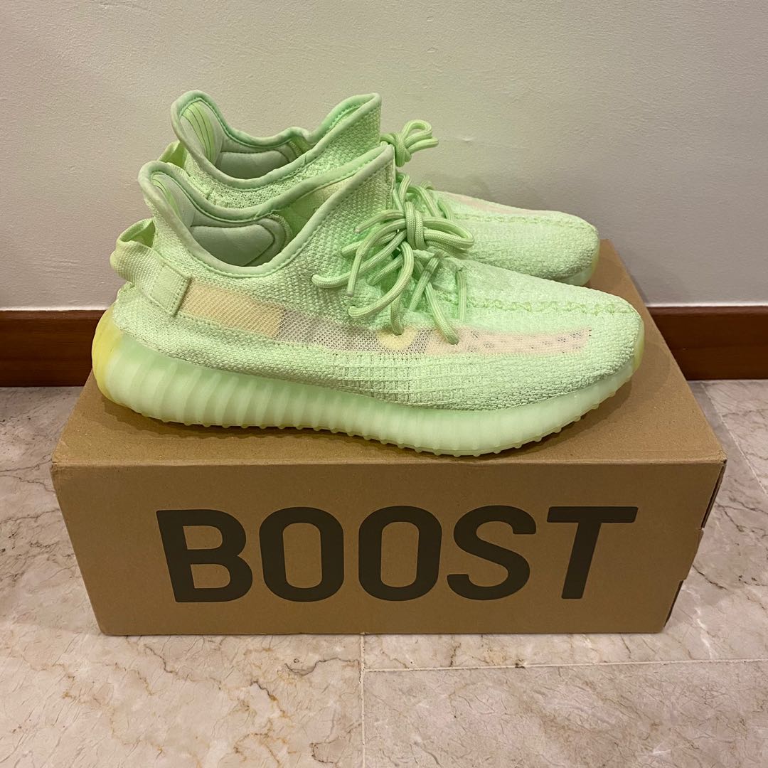 adidas yeezy 350 glow