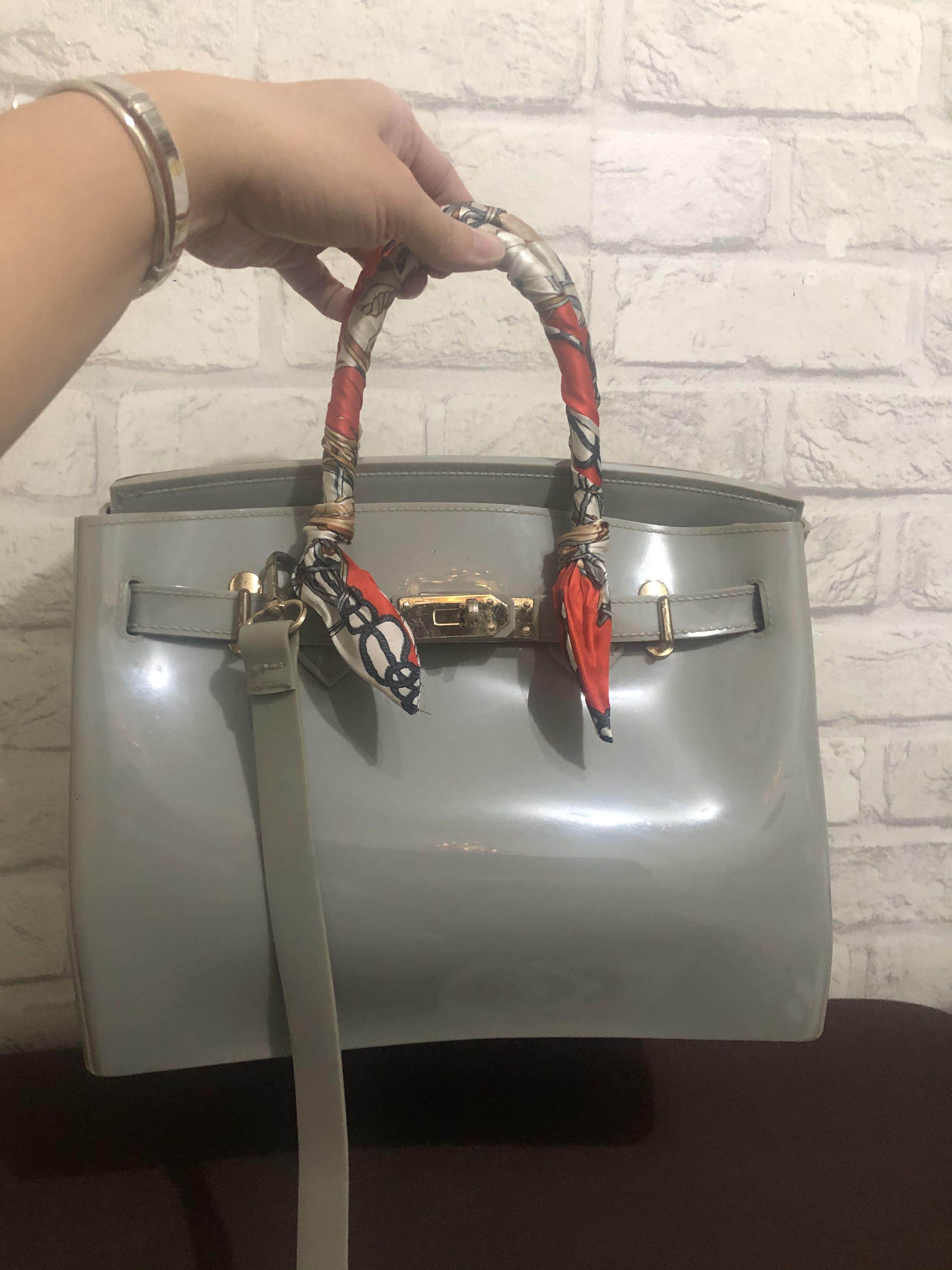 Jelly Bag Beachkin (Gray), Luxury, Bags & Wallets on Carousell