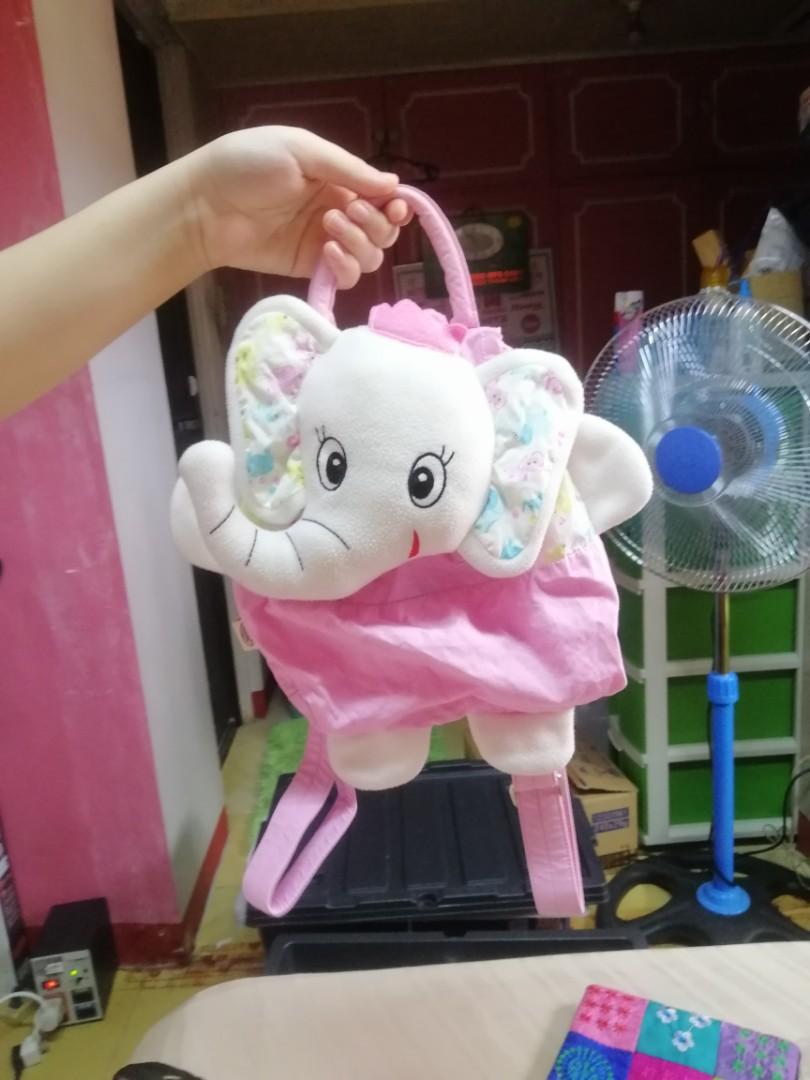 Elephant design backpack (Category: Diaper Bags & Wetbags) located in Quezon City. Submitted by allforsale8 (Listing ID 1045900050, Image 1). Description: Elephant design backpack Preloved recommended for toddlers / preschoolers garterized with overlap elephant head to close backpack size 5-1/2 x 6-1/2 x 1 inches Please allow 1/2 inch adjustment color may vary through pictures because of lighting PAYMENT thru BDO or GCash SF c/o buyer via Grab/La