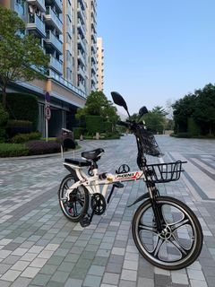 （分類：）位於 。 由 classycalvin 提交（商品編號 1045845030，圖片 1）。簡介： 。