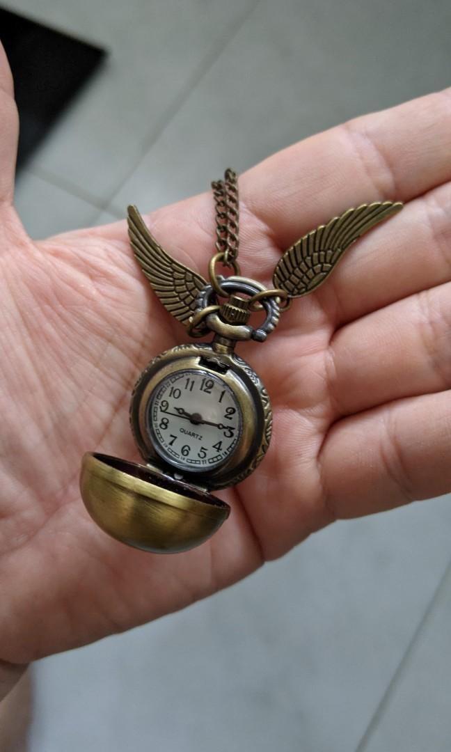 Golden snitch pocket watch outlet