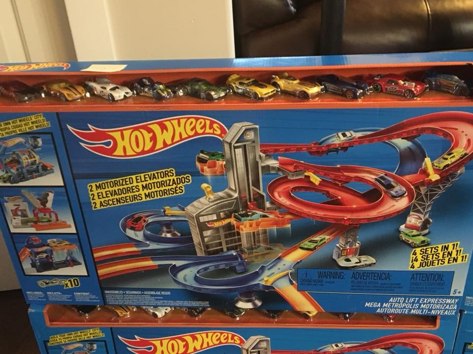 Hot wheels city auto lift expressway clearance