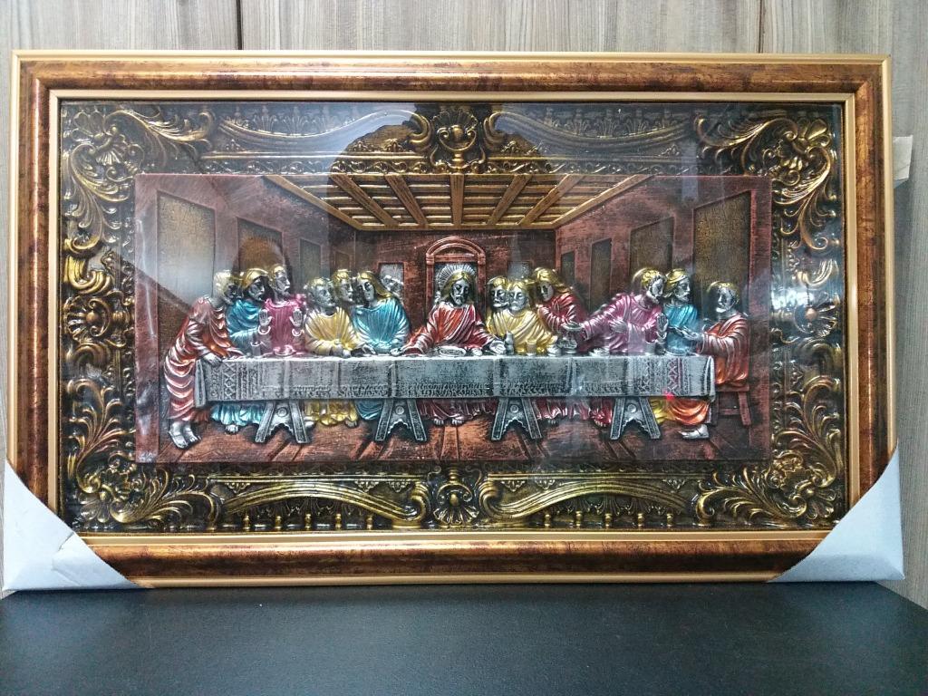 Last Supper (Category: Cleaning Tools & Supplies) located in Manila. Submitted by aaronmerchandise (Listing ID 1045794741, Image 1). Description: 15 x 25 inch, in glass and frame.