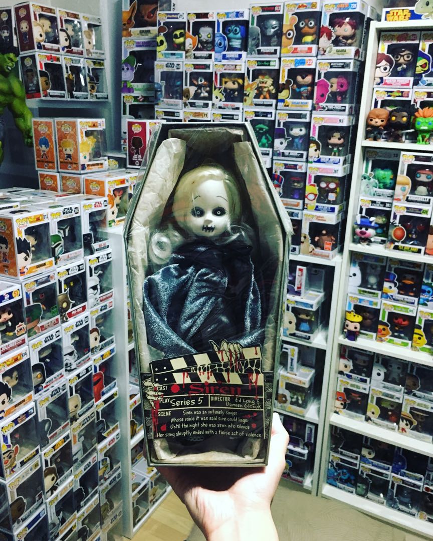Living dead 2025 dolls siren