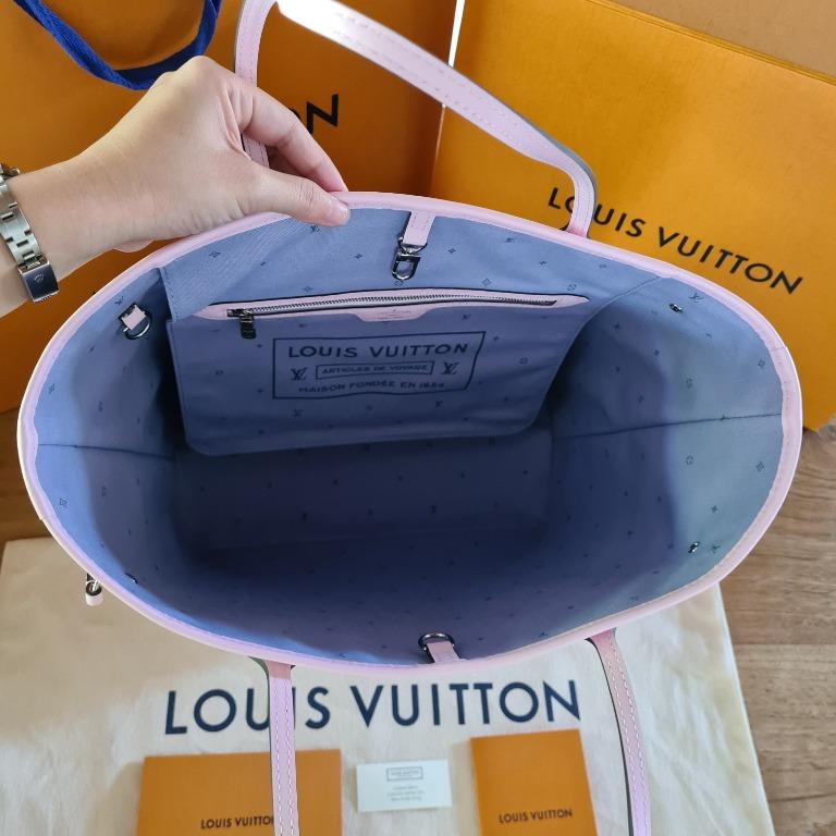 Louis Vuitton Neverfull MM collection Escale Azur summer 2020 Blue