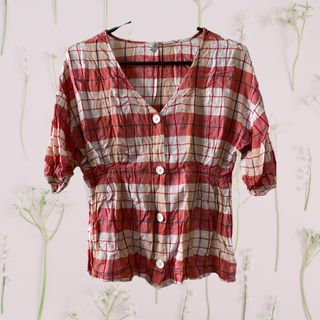 (Category: ) located in . Submitted by dashmanilapreloved (Listing ID 1045831540, Image 1). Description: .