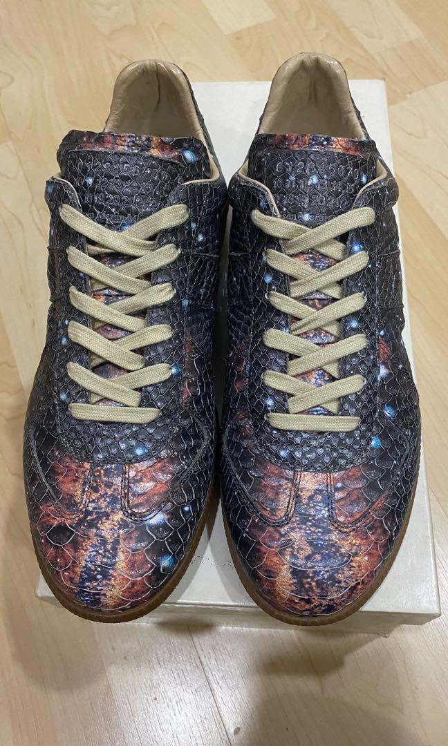 Galaxy print shoes online
