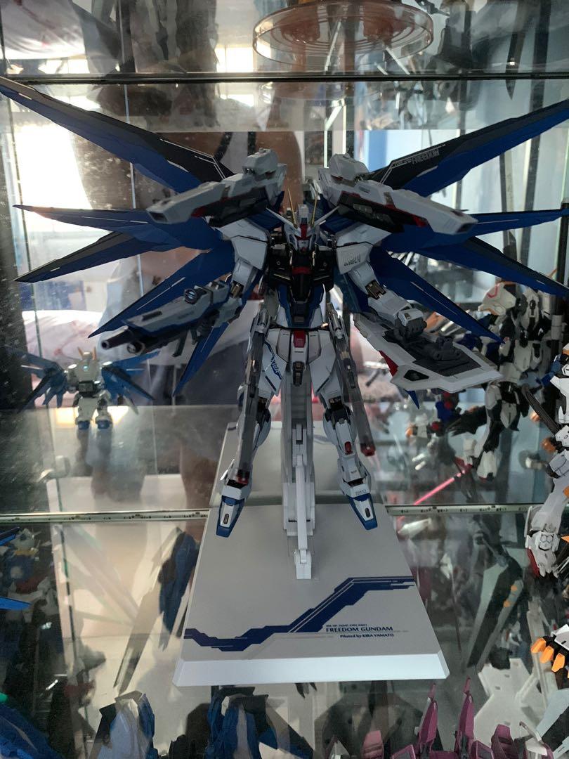 Metal build freedom concept Clearance