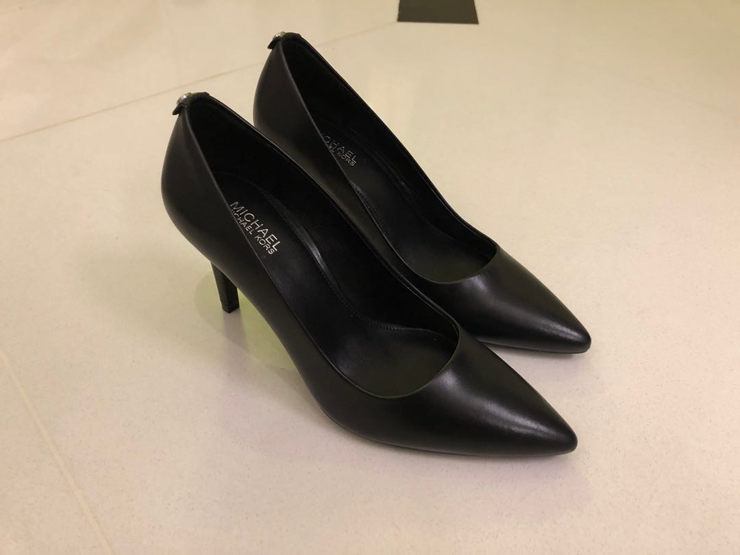 michael kors black heels