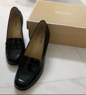 Michael kors bayville new arrivals loafer pumps