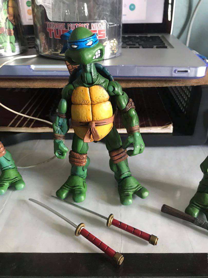 NECA TMNT teenage mutant ninja turtles KO colored bandana Hobbies