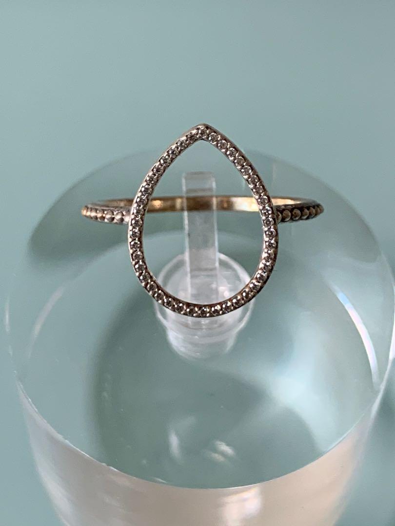 Teardrop silhouette ring deals