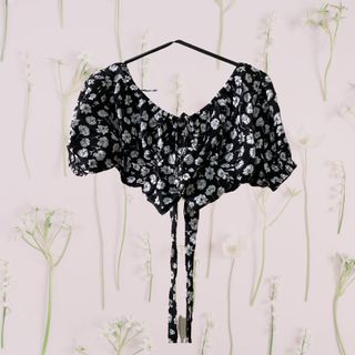 (Category: ) located in . Submitted by dashmanilapreloved (Listing ID 1045832798, Image 1). Description: .