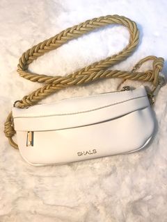 (Category: ) located in . Submitted by januarybbpreloved (Listing ID 1045807699, Image 1). Description: .