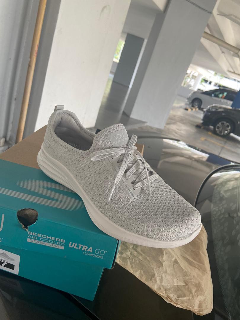 Skechers Women You Wave Shoes, Women's 