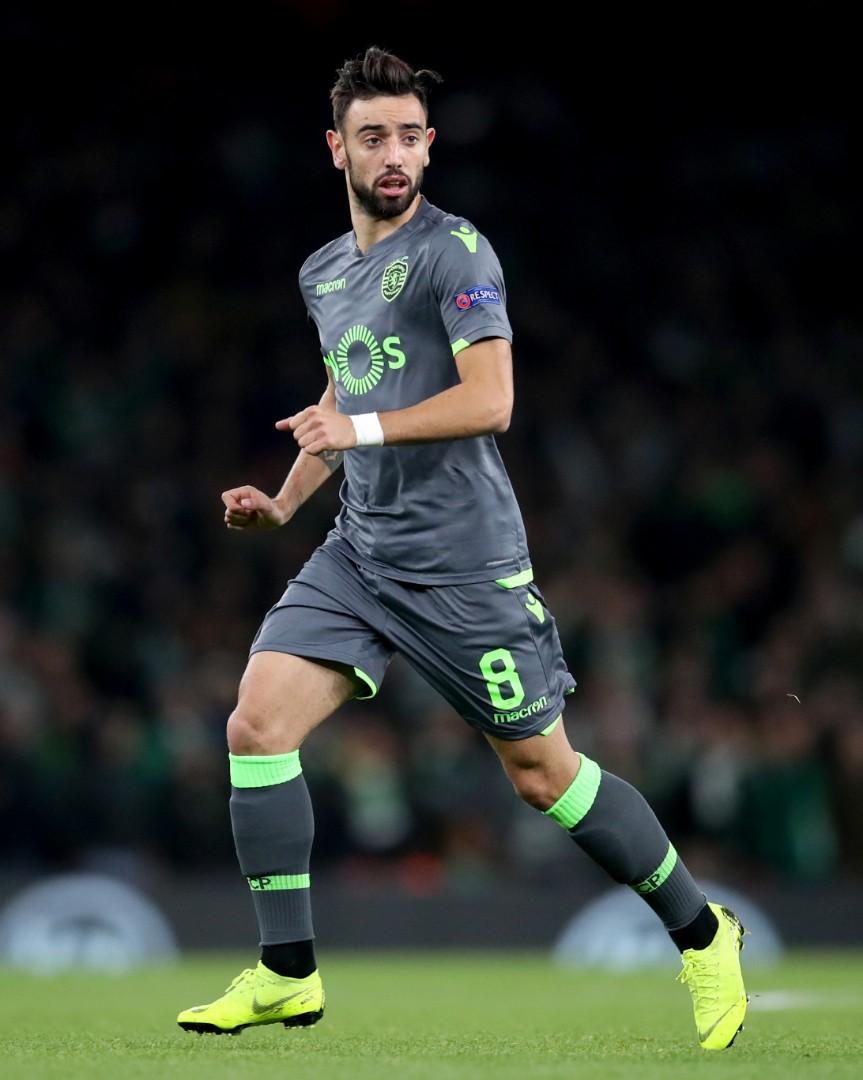 Sporting away kit 2025