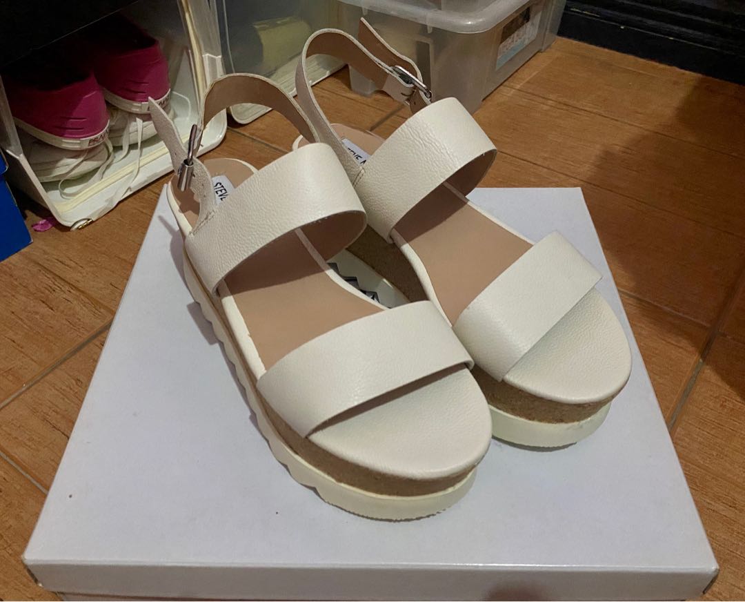 Steve madden krista sandal deals