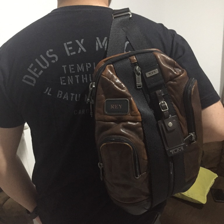 Tumi Saratoga Leather Barang Mewah Tas Dompet di Carousell