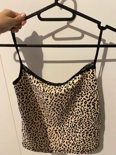 (Category: ) located in . Submitted by prelovedwearsx (Listing ID 1045842403, Image 1). Description: .