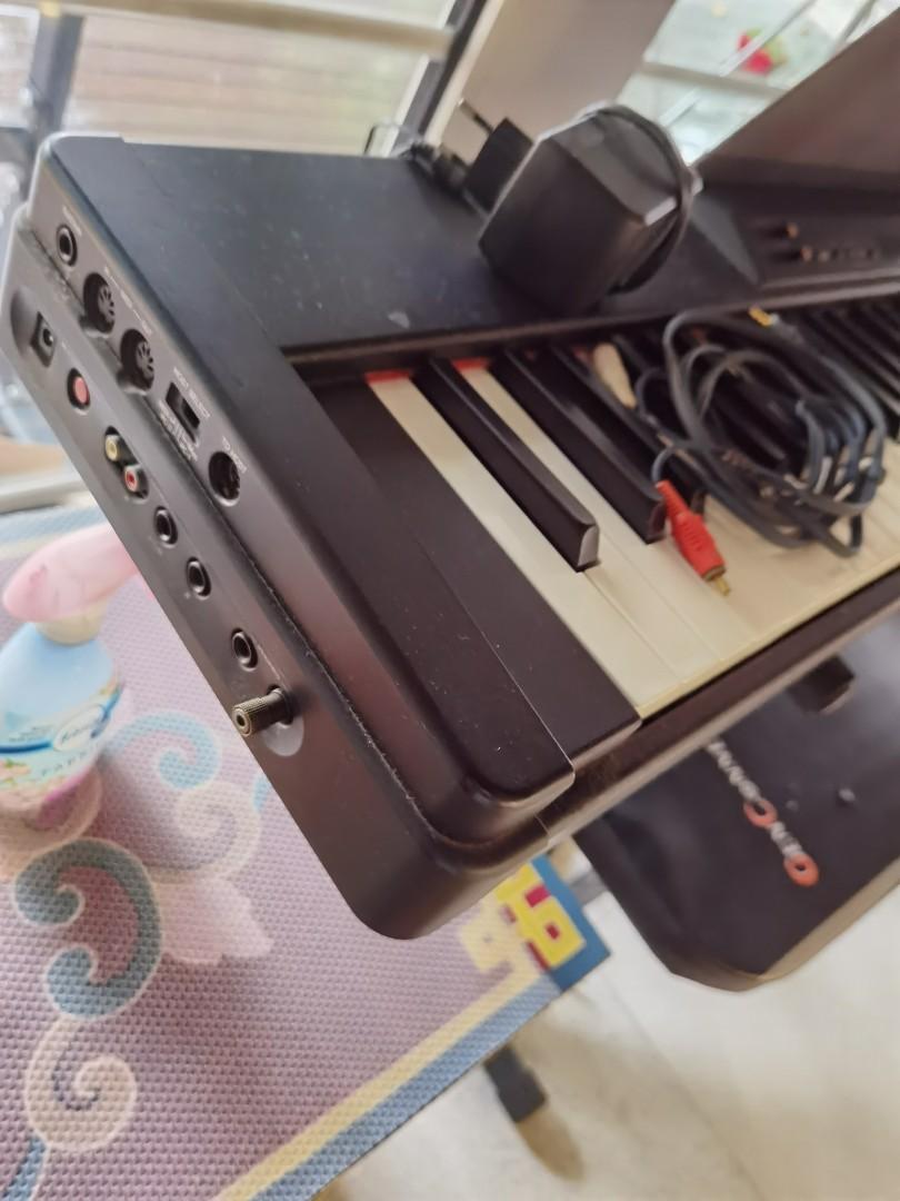 Yamaha P90 Electric Piano, Music & Media, Music Instruments on Carousell