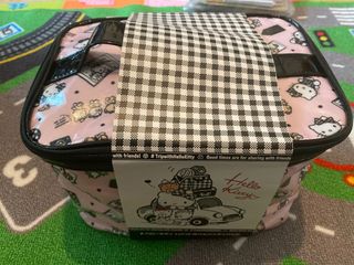 （分類：）位於 。 由 dkhip 提交（商品編號 1039333571，圖片 1）。簡介： 。