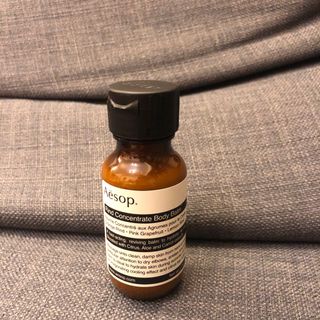 （分類：）位於 。 由 universalcloset 提交（商品編號 1039378700，圖片 1）。簡介： 。