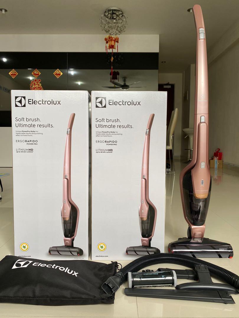 1 New Electrolux rechargeable vacuum cleaner ZB3414AK, TV & Home