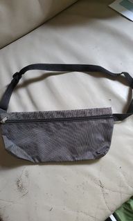 （分類：）位於 。 由 lauralapiz 提交（商品編號 1039310829，圖片 1）。簡介： 。