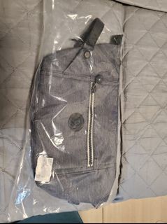 （分類：）位於 。 由 silviang2014 提交（商品編號 1039372206，圖片 1）。簡介： 。