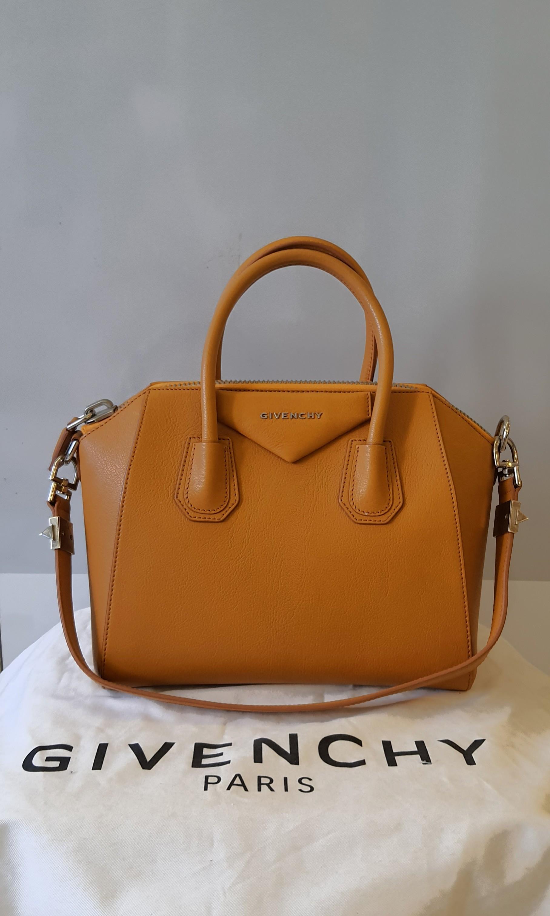 Givenchy antigona small new arrivals