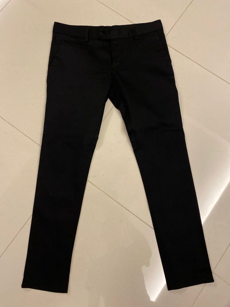 skinny fit black pants