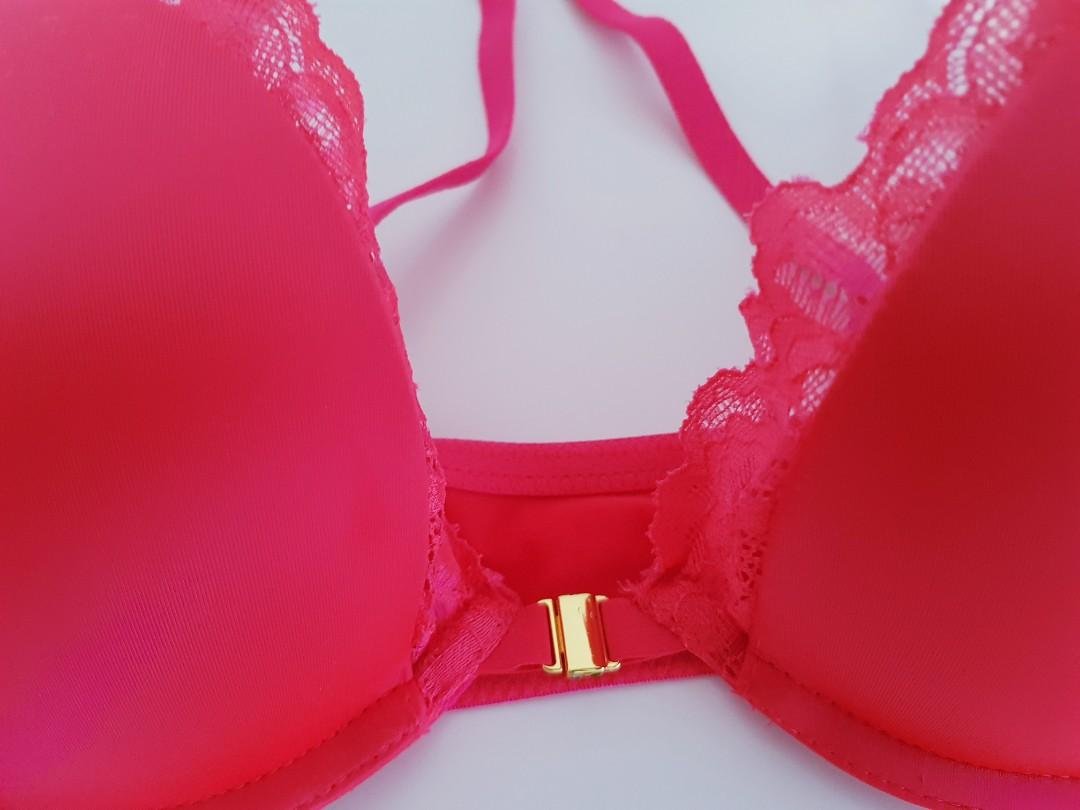 La Senza Beyond Sexy Ultimate Plunge Bra, Women's Fashion, Tops, Sleeveless  on Carousell