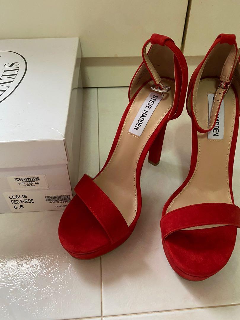 BRAND NEW Steve Madden red heels